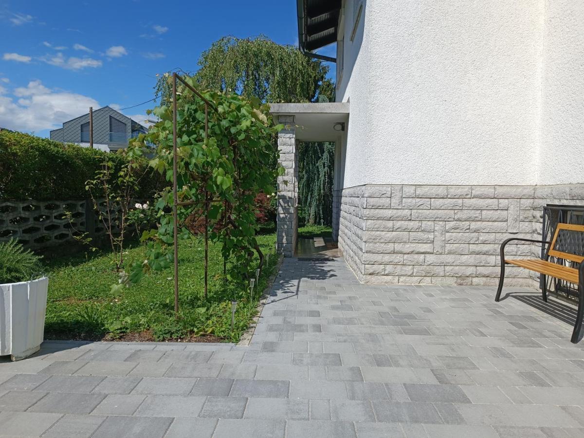 Magnolia Apartment - Free Private Parking Ljubljana Eksteriør bilde